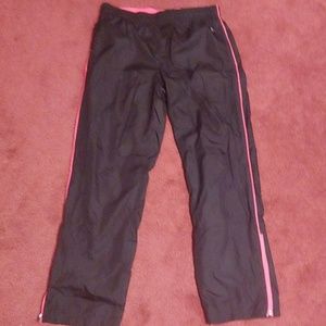 Danskin Women windbreaker pants Size Small